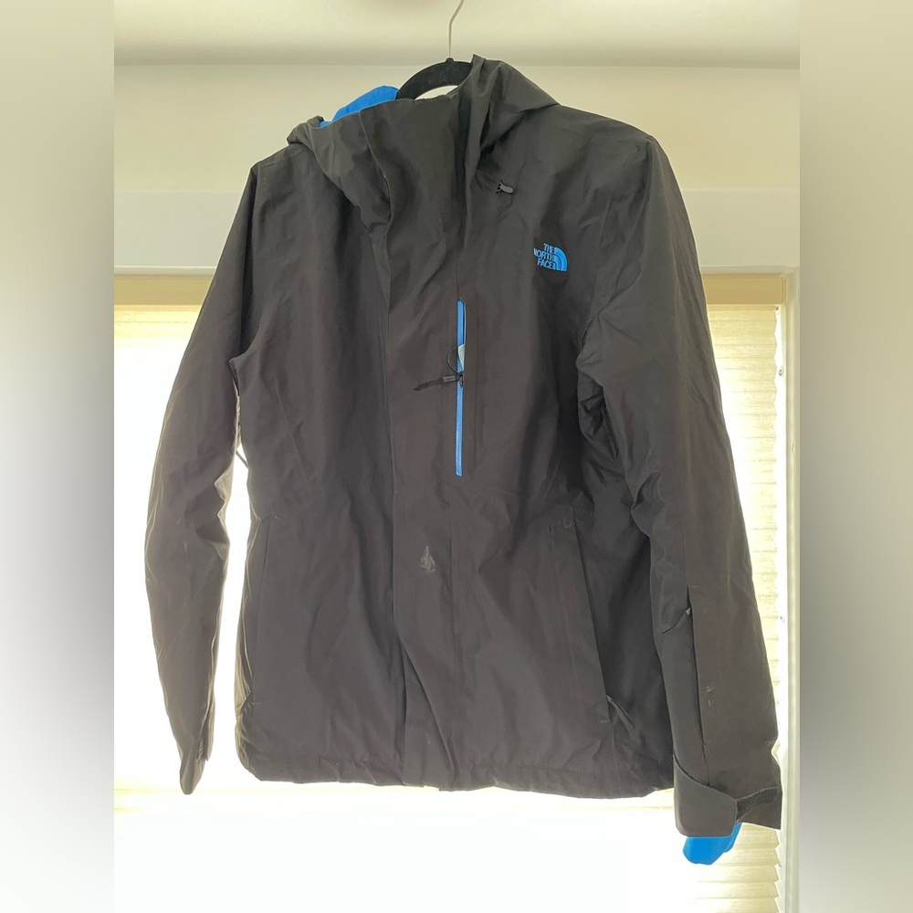 Northface Women’s Ski Coat Black and Blue Size Large